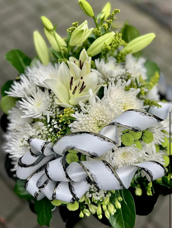 smútočné vence a kytice — 08.10.2025 — #108