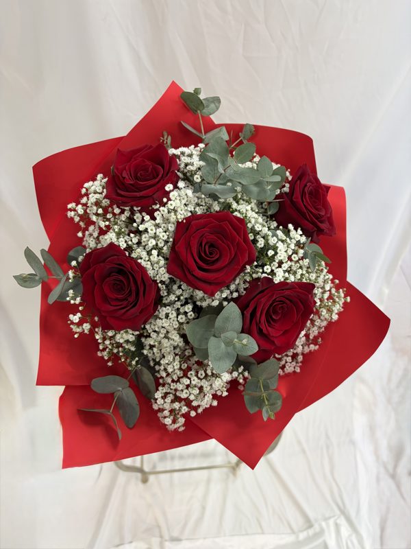 Kytice – Kytica Červená elegancia 